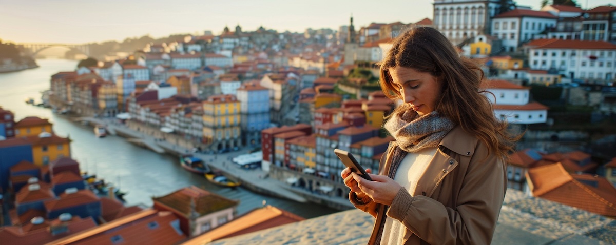 Learning European Portuguese with the Mondly app in Porto